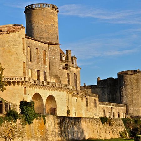 Campanile Marmande Hotel Bagian luar foto