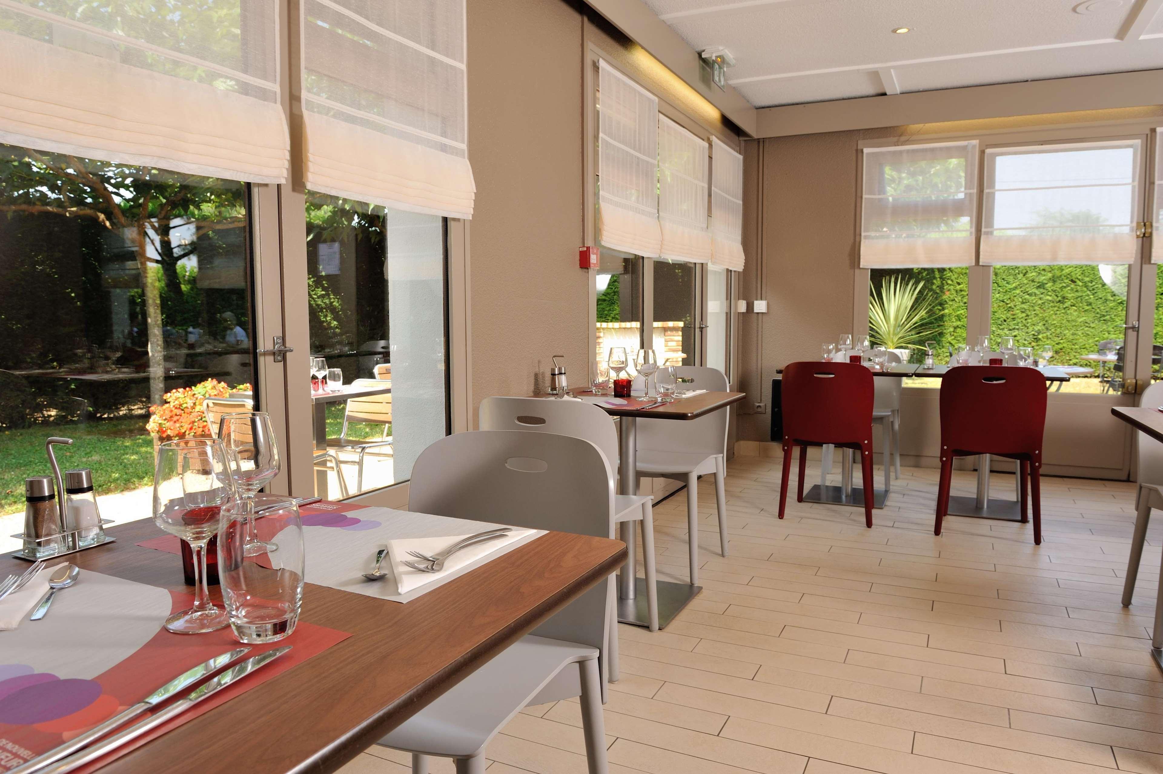 Campanile Marmande Hotel Bagian luar foto