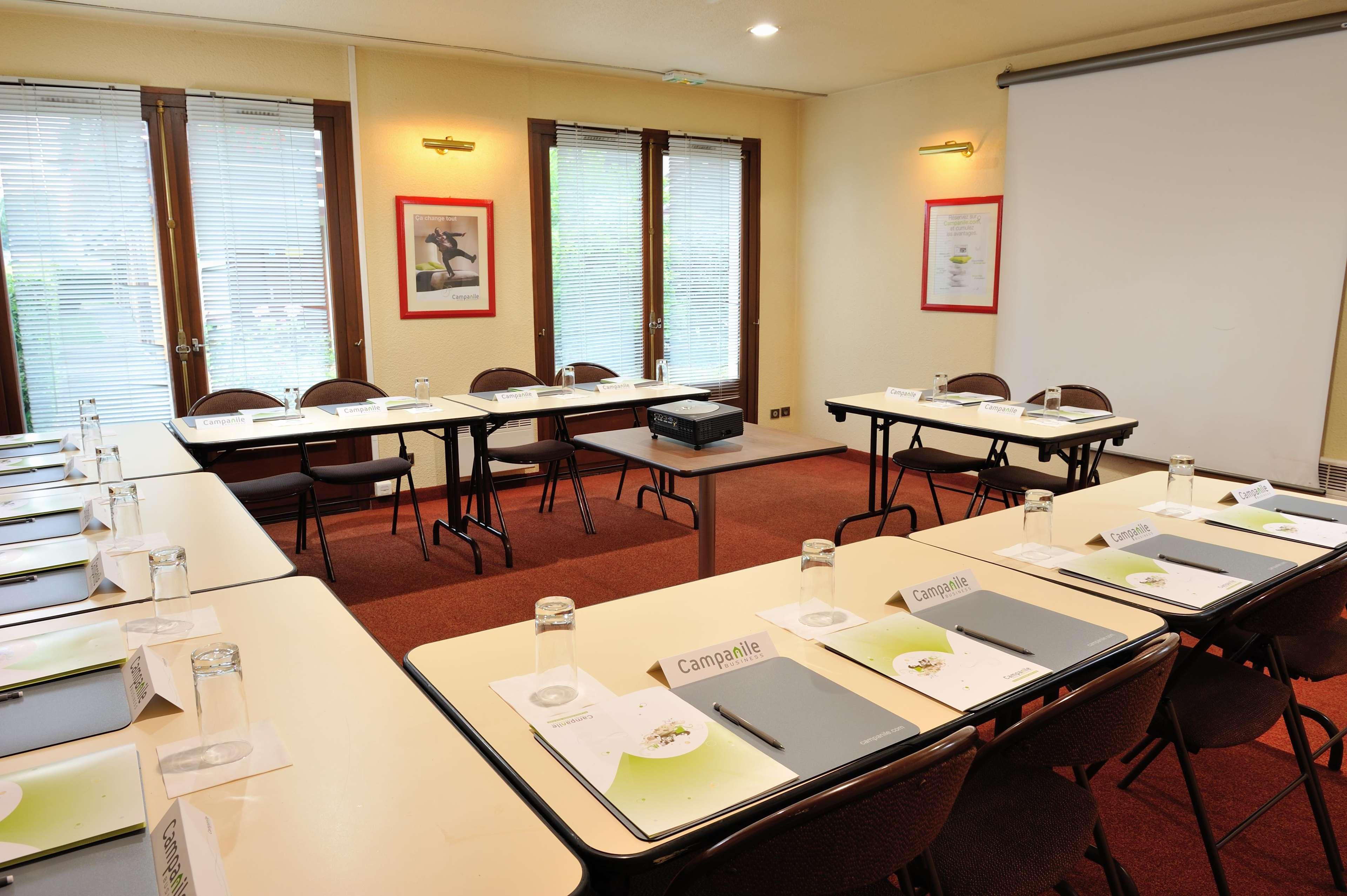 Campanile Marmande Hotel Bagian luar foto