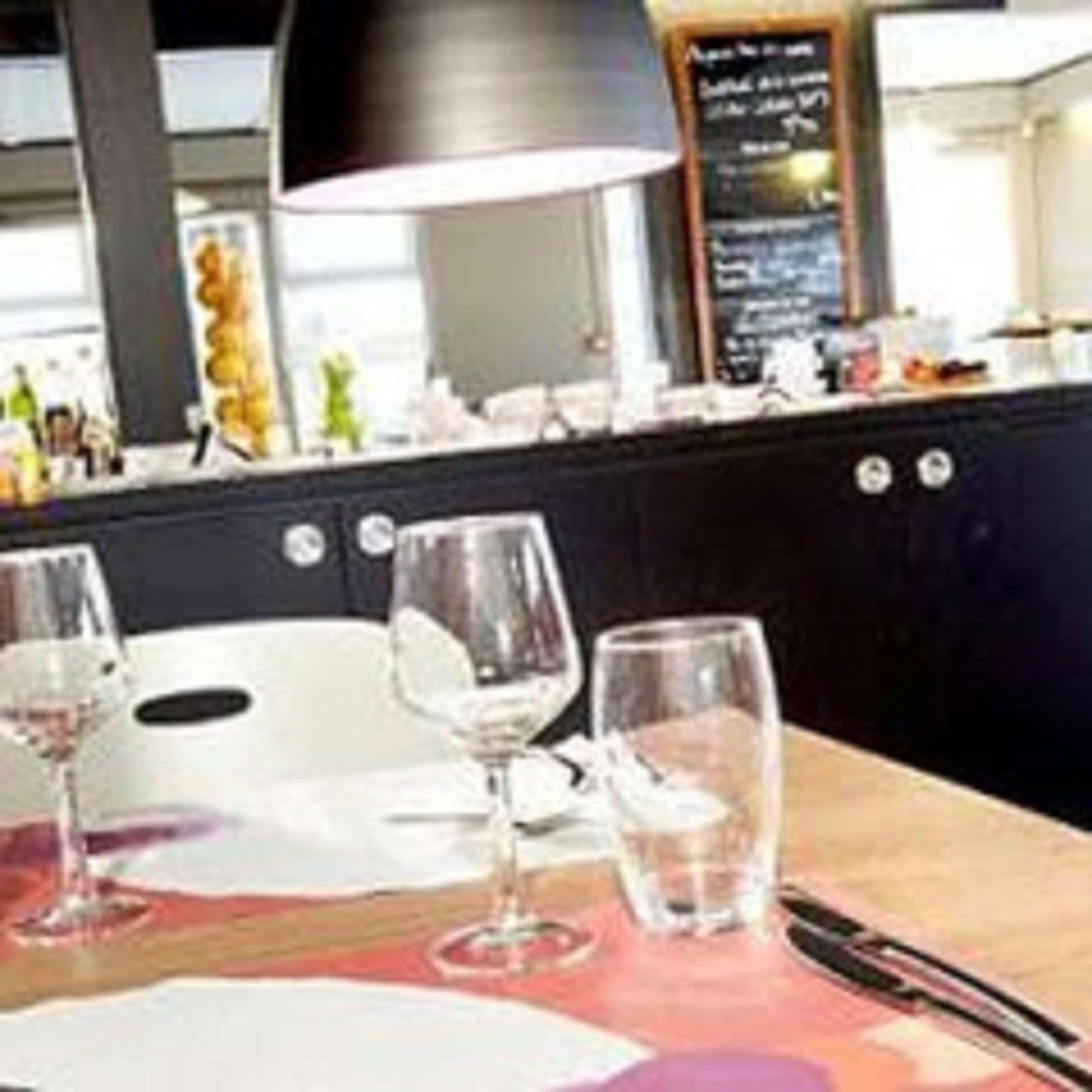 Campanile Marmande Hotel Bagian luar foto