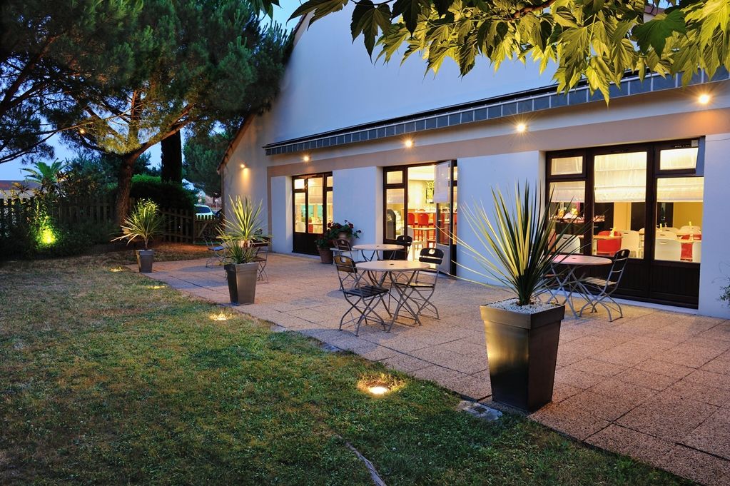 Campanile Marmande Hotel Bagian luar foto